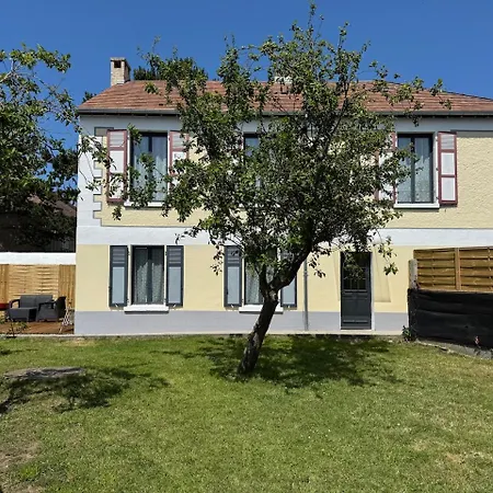 Apartamento Chez Sylviane Rez-de-chaussée 200 M De La *